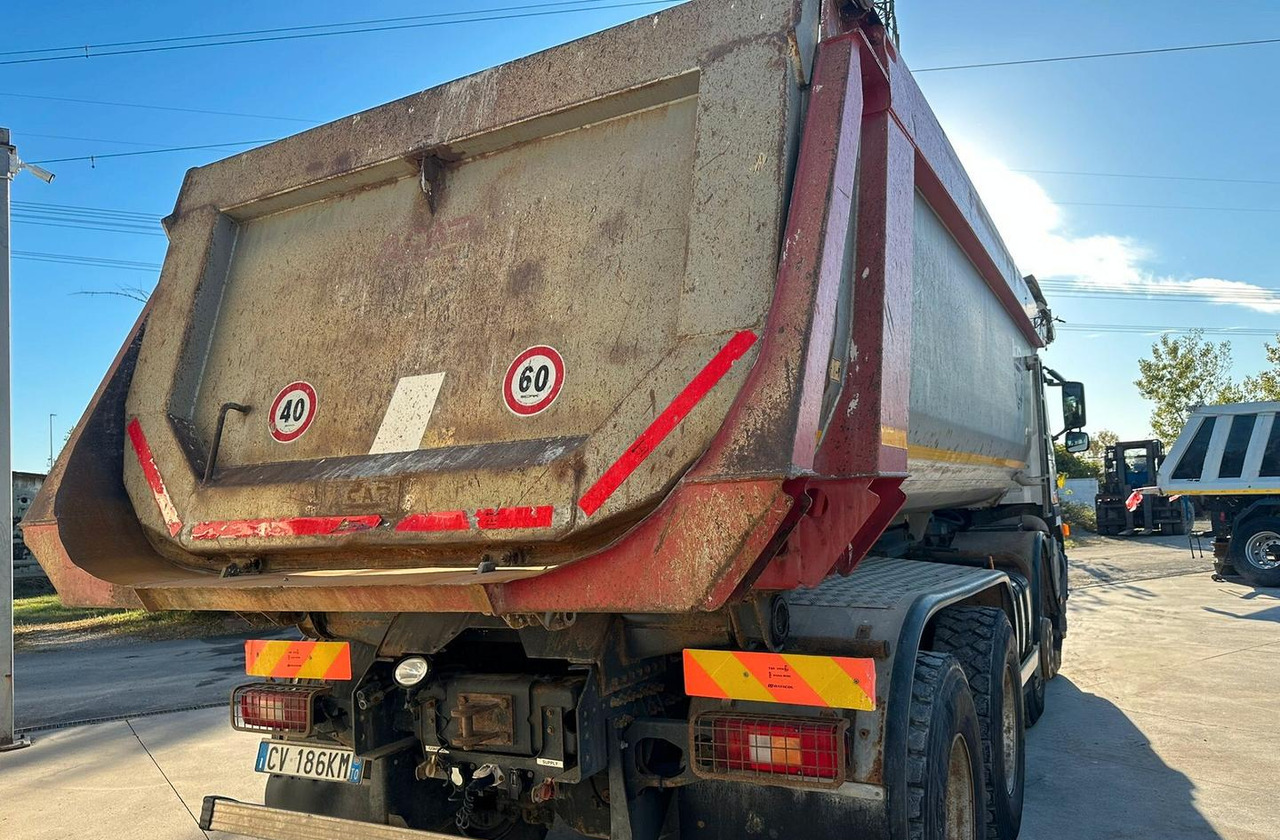 Volvo FM 12 420 ANNO 2005 - Tipvogn lastbil: billede 5 Volvo FM 12 420 ANNO 2005 - Tipvogn lastbil: billede 5