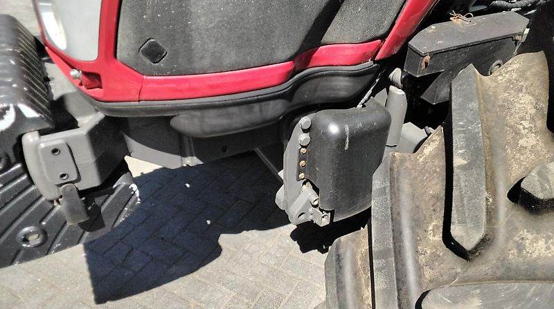 Valtra T153 Versu - Traktor: billede 4 Valtra T153 Versu - Traktor: billede 4