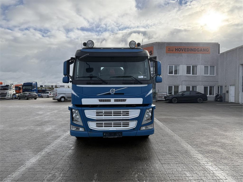 Volvo FM 450 EURO 6 - Lastbil med wirehejs: billede 2 Volvo FM 450 EURO 6 - Lastbil med wirehejs: billede 2