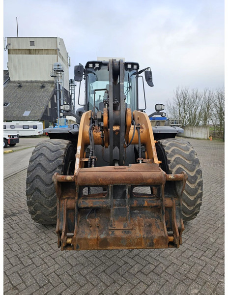 Case 821G - Gummihjulslæsser: billede 2 Case 821G - Gummihjulslæsser: billede 2