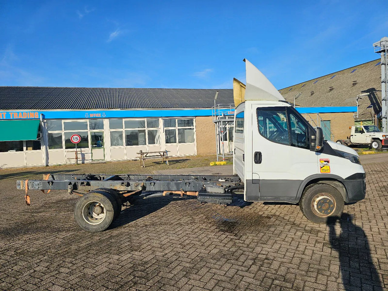 Iveco Daily IS70C12BA - Lastbil chassis: billede 4 Iveco Daily IS70C12BA - Lastbil chassis: billede 4