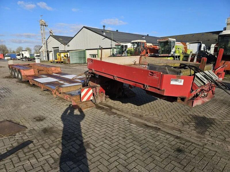 SCHEUERLE STBV 4544 ABFP Scheuerle STBV 4544 ABFP Dieplader 1993 – 4 Assen – 22.7 Ton Laadvermogen – Luchtvering – Trommelremmen- 2 meter uischuifbaar - Nedbygget platform sættevogn: billede 4 SCHEUERLE STBV 4544 ABFP Scheuerle STBV 4544 ABFP Dieplader 1993 – 4 Assen – 22.7 Ton Laadvermogen – Luchtvering – Trommelremmen- 2 meter uischuifbaar - Nedbygget platform sættevogn: billede 4