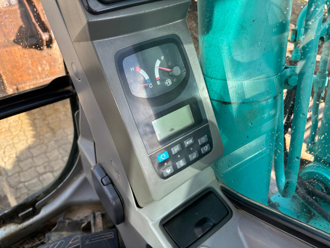 Leje en KOBELCO SK 250 NLC-6ES KOBELCO SK 250 NLC-6ES: billede 14 Leje en KOBELCO SK 250 NLC-6ES KOBELCO SK 250 NLC-6ES: billede 14