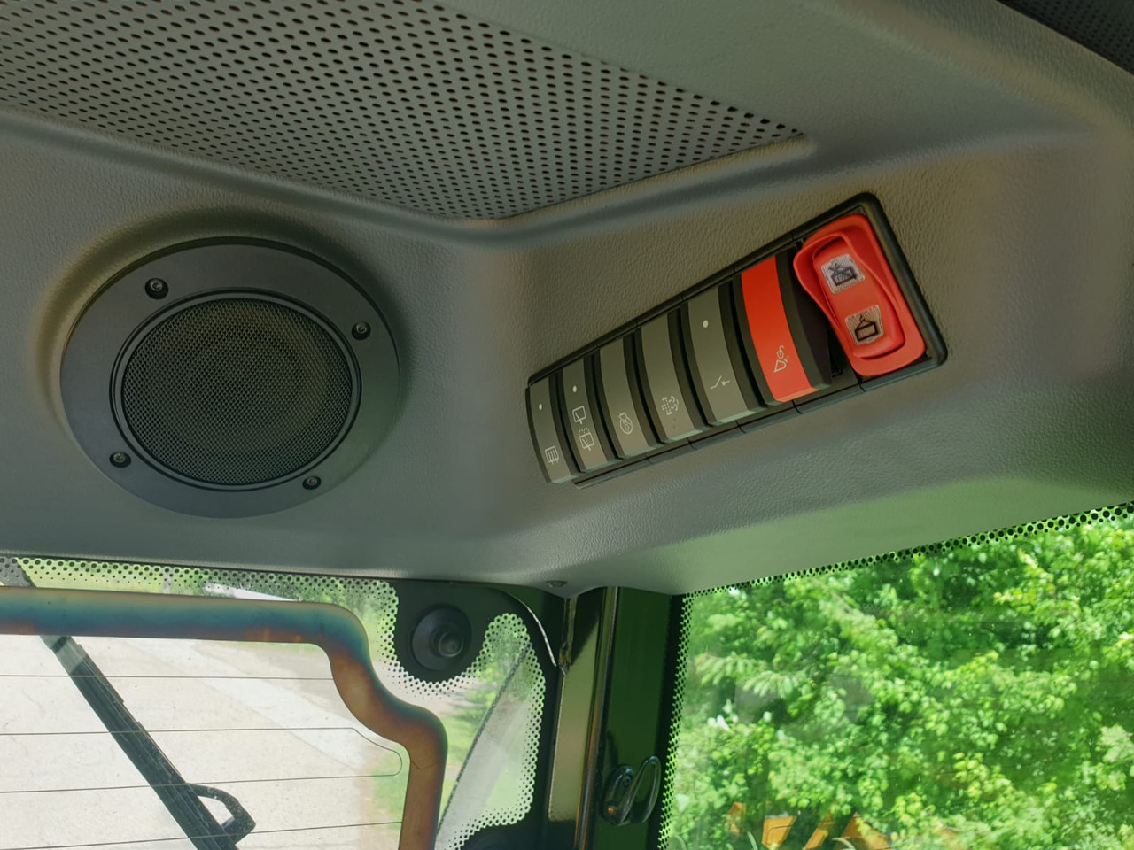 Teleskop truck LIEBHERR T 33-10: billede 14