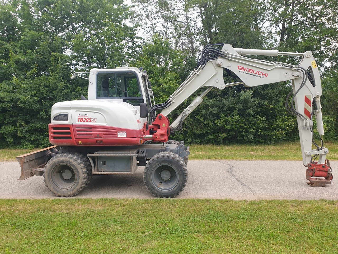 TAKEUCHI TB 295W - Hjulgravemaskine: billede 2 TAKEUCHI TB 295W - Hjulgravemaskine: billede 2