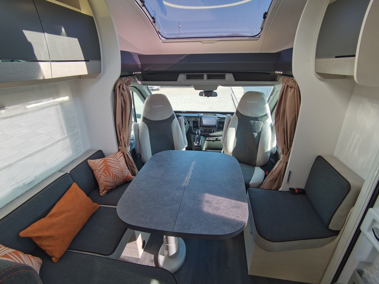 Chausson 627 TITANIUM /-2026- / 165PS - 8G. AUTOMATIK - Delintegreret autocamper: billede 5 Chausson 627 TITANIUM /-2026- / 165PS - 8G. AUTOMATIK - Delintegreret autocamper: billede 5