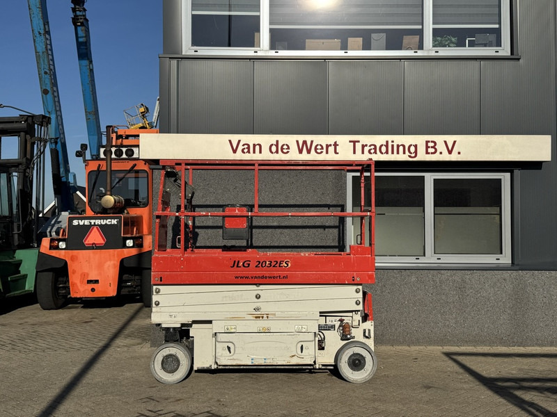 JLG 2032ES Schaarhoogwerker / Scissor lift 8Meter Werkhoogte 2016 Elektrisch - Sakselift: billede 1 JLG 2032ES Schaarhoogwerker / Scissor lift 8Meter Werkhoogte 2016 Elektrisch - Sakselift: billede 1