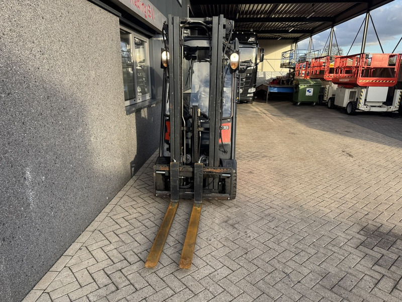 Linde H18T-01 Triplo 500 Freelift / Sideshift LPG 2012 - Gas gaffeltruck: billede 4 Linde H18T-01 Triplo 500 Freelift / Sideshift LPG 2012 - Gas gaffeltruck: billede 4