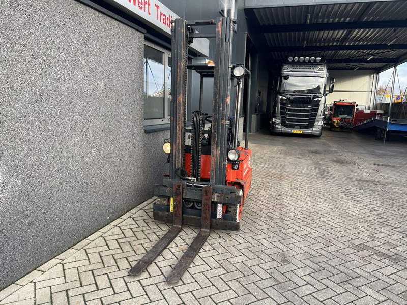 Linde e14 Heftruck Linde E14 Triplo 550 Freelift/Sideshift elektrisch - El gaffeltruck: billede 5 Linde e14 Heftruck Linde E14 Triplo 550 Freelift/Sideshift elektrisch - El gaffeltruck: billede 5