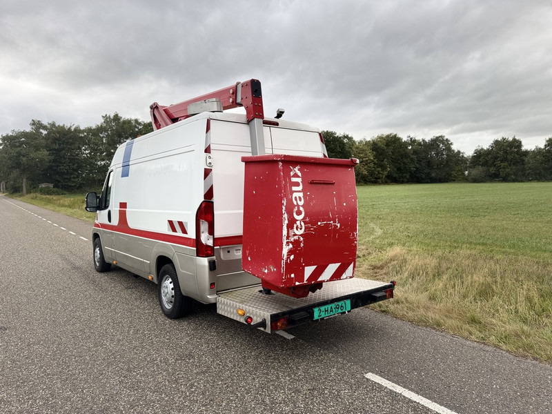 Peugeot 2.0HDI 13mtr werkhoogte 2018 - Lastbil med mandskabslift: billede 4 Peugeot 2.0HDI 13mtr werkhoogte 2018 - Lastbil med mandskabslift: billede 4