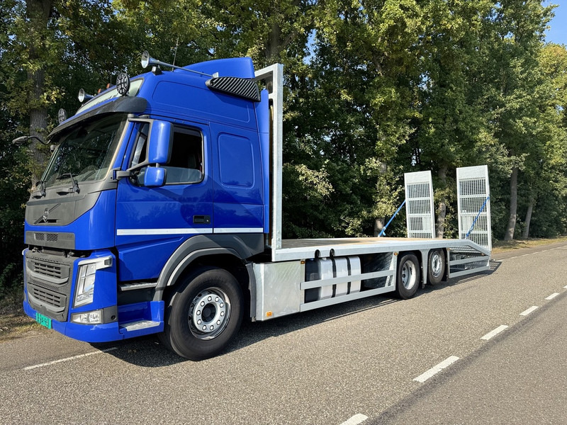 Volvo FM370 6X2 Machine Transporter / Oprij Vrachtwagen 2019 / EURO 6 / 550DKM / Steering Wheel / APK 11-2026 - Biltransportør lastbil: billede 3 Volvo FM370 6X2 Machine Transporter / Oprij Vrachtwagen 2019 / EURO 6 / 550DKM / Steering Wheel / APK 11-2026 - Biltransportør lastbil: billede 3