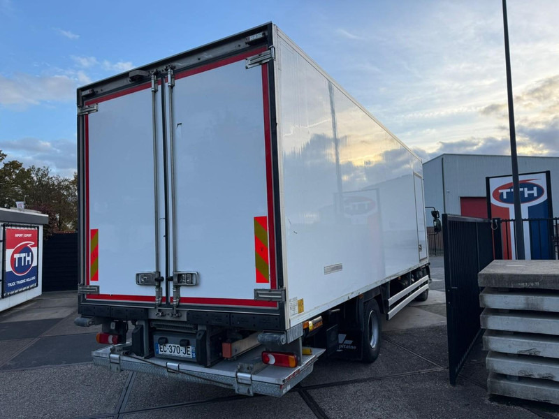 Renault D210.14 Frigobox Multitemp + Taillift THERMO KING T800R - Kølevogn lastbil: billede 3 Renault D210.14 Frigobox Multitemp + Taillift THERMO KING T800R - Kølevogn lastbil: billede 3