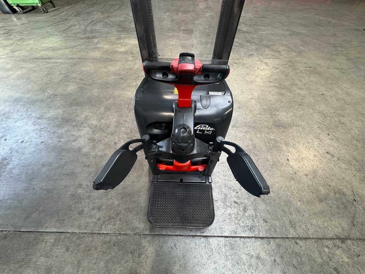 Gaffeltruck 04/2012 SERVICE +UVV 10/2026 LINDE L14AP 1.400KG PALLET TRUCK ANT 2.364 HOURS: billede 9 Gaffeltruck 04/2012 SERVICE +UVV 10/2026 LINDE L14AP 1.400KG PALLET TRUCK ANT 2.364 HOURS: billede 9