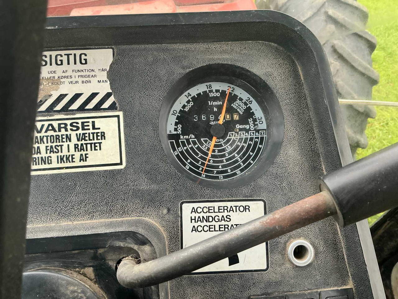 Traktor 1986 CASE 1455 XL ALL-WHEEL DRIVE FARM TRACTOR: billede 12