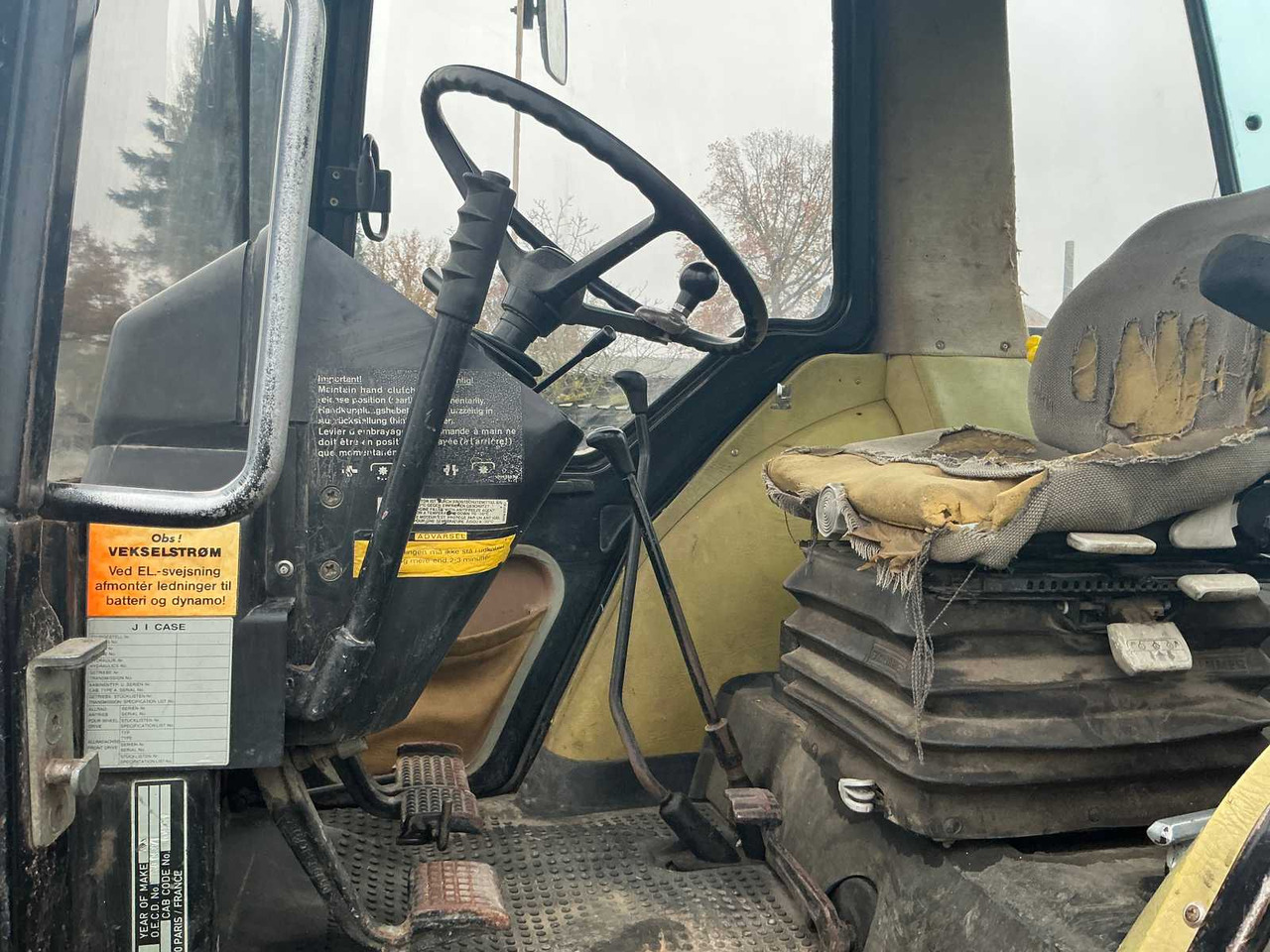 Traktor 1986 CASE 1455 XL ALL-WHEEL DRIVE FARM TRACTOR: billede 9