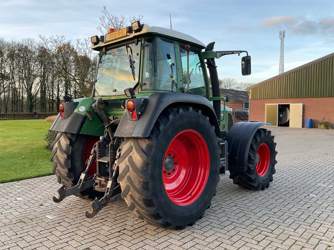 2005 FENDT FARMER 412 VARIO ALL-WHEEL DRIVE FARM TRACTOR - Traktor: billede 5 2005 FENDT FARMER 412 VARIO ALL-WHEEL DRIVE FARM TRACTOR - Traktor: billede 5