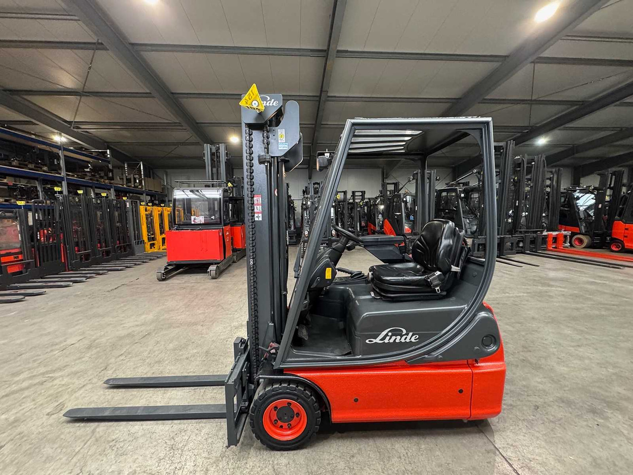 2006 SERVICE + UVV 12/2026 LINDE E14 2,977 HOURS 4X TIRES NEW ELECTRIC FORKLIFT. E20 E16 - Gaffeltruck: billede 1 2006 SERVICE + UVV 12/2026 LINDE E14 2,977 HOURS 4X TIRES NEW ELECTRIC FORKLIFT. E20 E16 - Gaffeltruck: billede 1