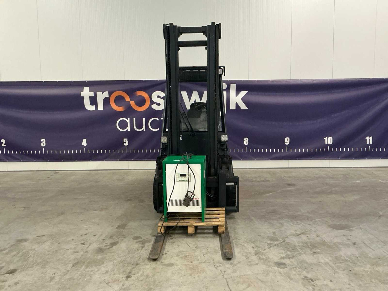 2007 LINDE E30 FORKLIFT - Gaffeltruck: billede 2 2007 LINDE E30 FORKLIFT - Gaffeltruck: billede 2