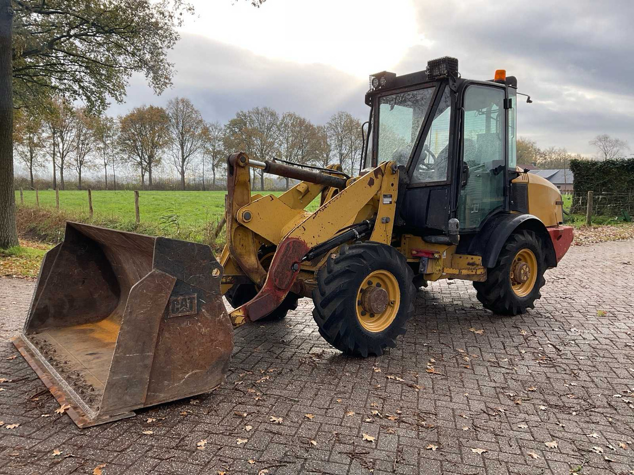 2011 CATERPILLAR 906H SHOVEL - Gummihjulslæsser: billede 1 2011 CATERPILLAR 906H SHOVEL - Gummihjulslæsser: billede 1