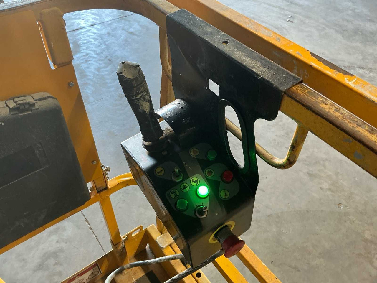 Lift 2013 HAULOTTE COMPACT 8 AERIAL PLATFORM: billede 7