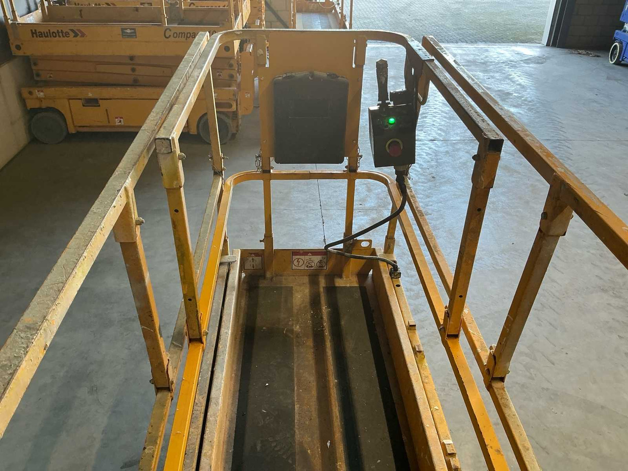 Lift 2013 HAULOTTE COMPACT 8 AERIAL PLATFORM: billede 9