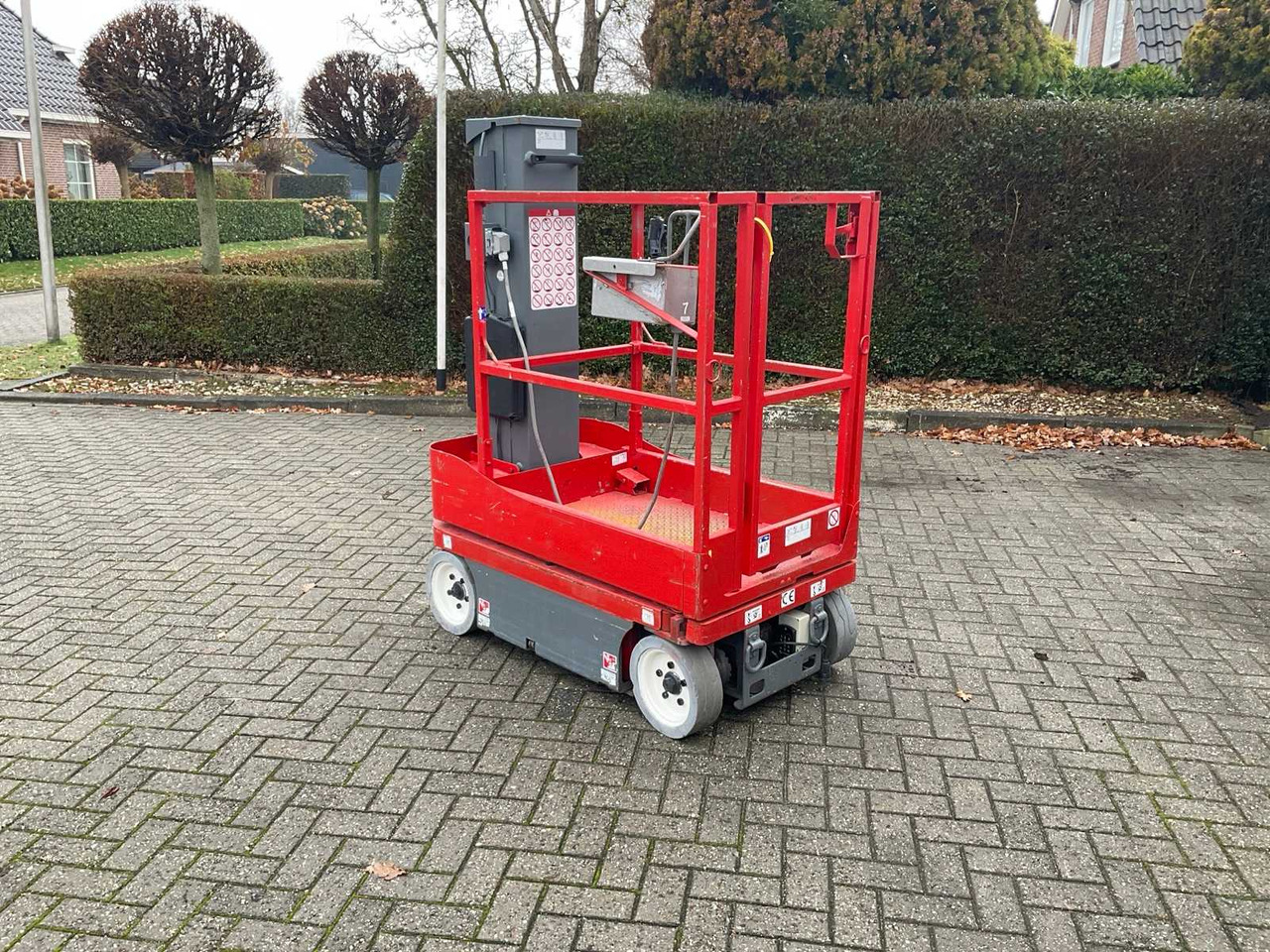 2013 SKYJACK SJ 12 AERIAL PLATFORM - Lift: billede 2 2013 SKYJACK SJ 12 AERIAL PLATFORM - Lift: billede 2