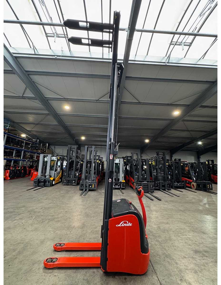 2014 SERVICE +UVV 09/2026 LINDE L14 1.400KG TRIPLEX 470CM PALLET TRUCK ANT 1.982 HOURS - Gaffeltruck: billede 2 2014 SERVICE +UVV 09/2026 LINDE L14 1.400KG TRIPLEX 470CM PALLET TRUCK ANT 1.982 HOURS - Gaffeltruck: billede 2