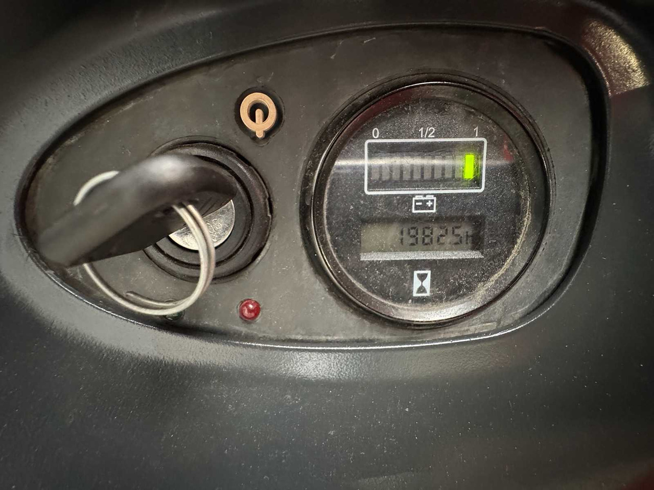 Gaffeltruck 2014 SERVICE +UVV 09/2026 LINDE L14 1.400KG TRIPLEX 470CM PALLET TRUCK ANT 1.982 HOURS: billede 11