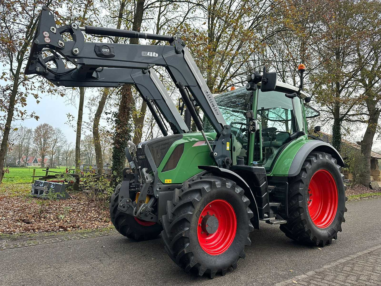 2015 FENDT 312 VARIO S4 ALL-WHEEL DRIVE FARM TRACTOR - Traktor: billede 1 2015 FENDT 312 VARIO S4 ALL-WHEEL DRIVE FARM TRACTOR - Traktor: billede 1