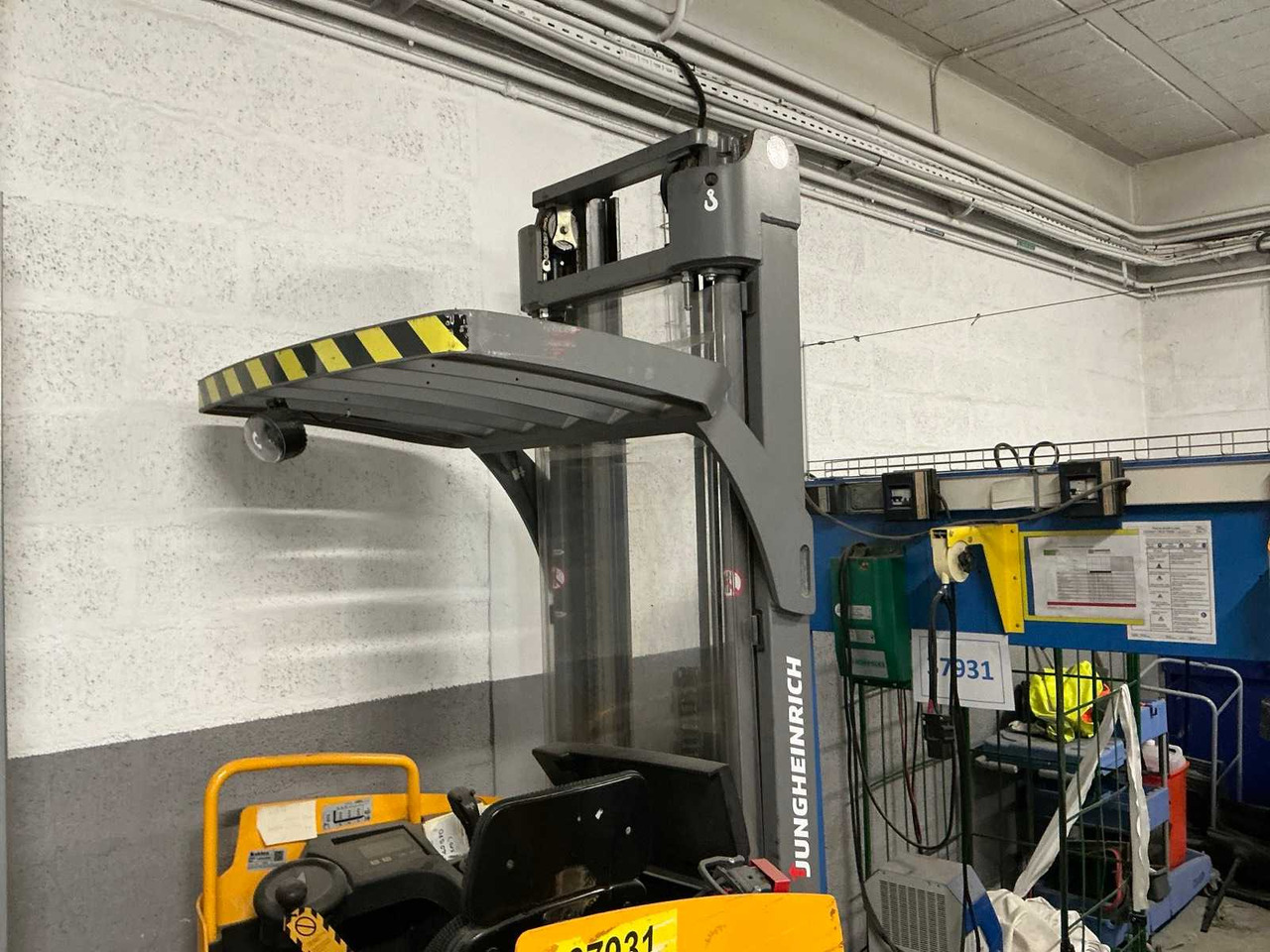 2016 JUNGHEINRICH ESC 316Z FORKLIFT - Gaffeltruck: billede 2 2016 JUNGHEINRICH ESC 316Z FORKLIFT - Gaffeltruck: billede 2