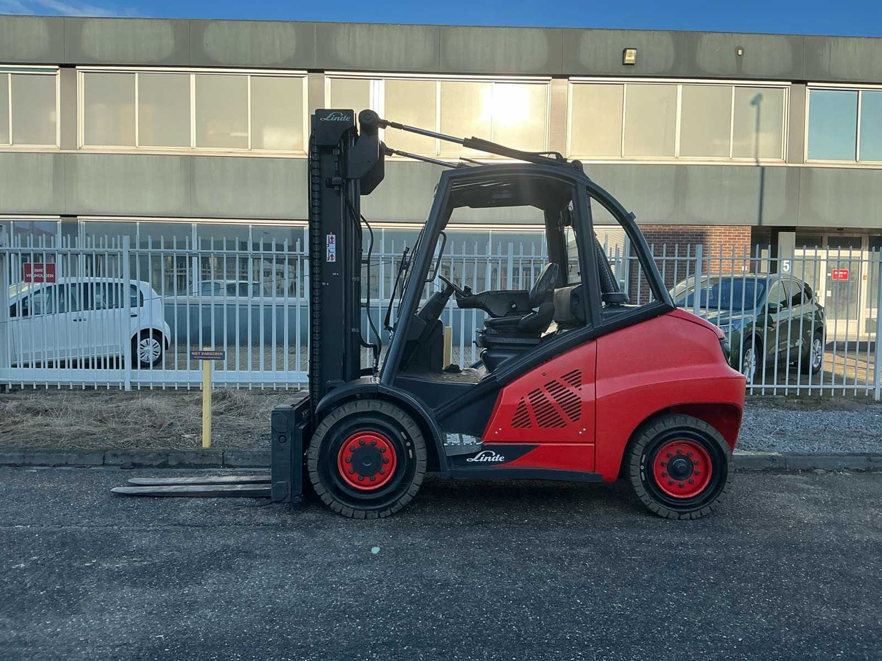 2016 LINDE H50D-02/600 FORKLIFT TRUCK - Gaffeltruck: billede 2 2016 LINDE H50D-02/600 FORKLIFT TRUCK - Gaffeltruck: billede 2