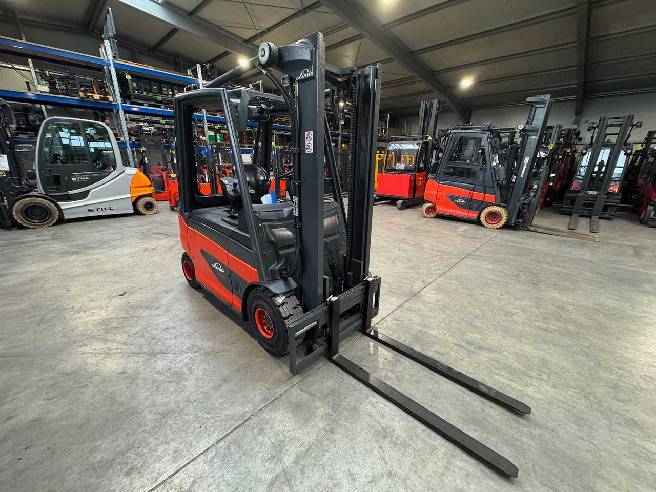 2016 SERVICE + UVV 12/2026 LINDE E25 2,500KG 4X TIRES NEW ELECTRIC FORKLIFT 10,007 HOURS - Gaffeltruck: billede 4 2016 SERVICE + UVV 12/2026 LINDE E25 2,500KG 4X TIRES NEW ELECTRIC FORKLIFT 10,007 HOURS - Gaffeltruck: billede 4