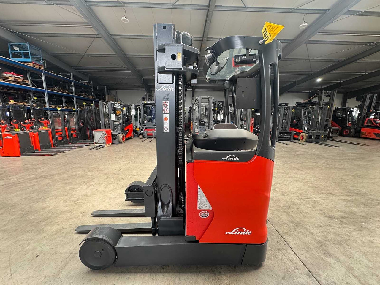 2018 LINDE R20 2,000KG TRIPLEX 505CM RAVAS SCALE ELECTRIC FORKLIFT REACH TRUCK - Gaffeltruck: billede 1 2018 LINDE R20 2,000KG TRIPLEX 505CM RAVAS SCALE ELECTRIC FORKLIFT REACH TRUCK - Gaffeltruck: billede 1