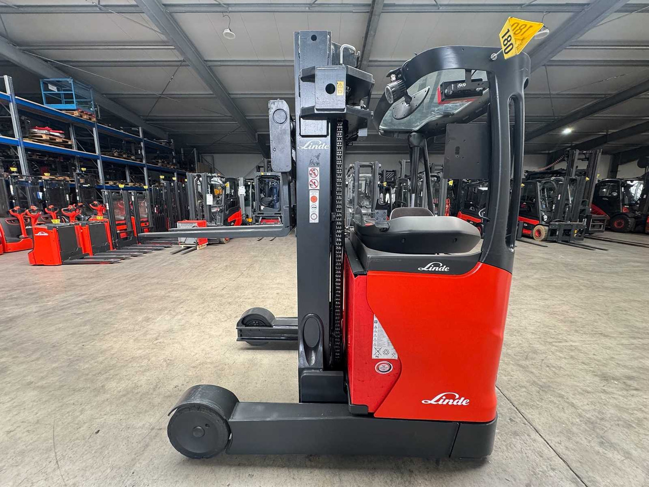 2018 LINDE R20 2,000KG TRIPLEX 505CM RAVAS SCALE ELECTRIC FORKLIFT REACH TRUCK - Gaffeltruck: billede 3 2018 LINDE R20 2,000KG TRIPLEX 505CM RAVAS SCALE ELECTRIC FORKLIFT REACH TRUCK - Gaffeltruck: billede 3