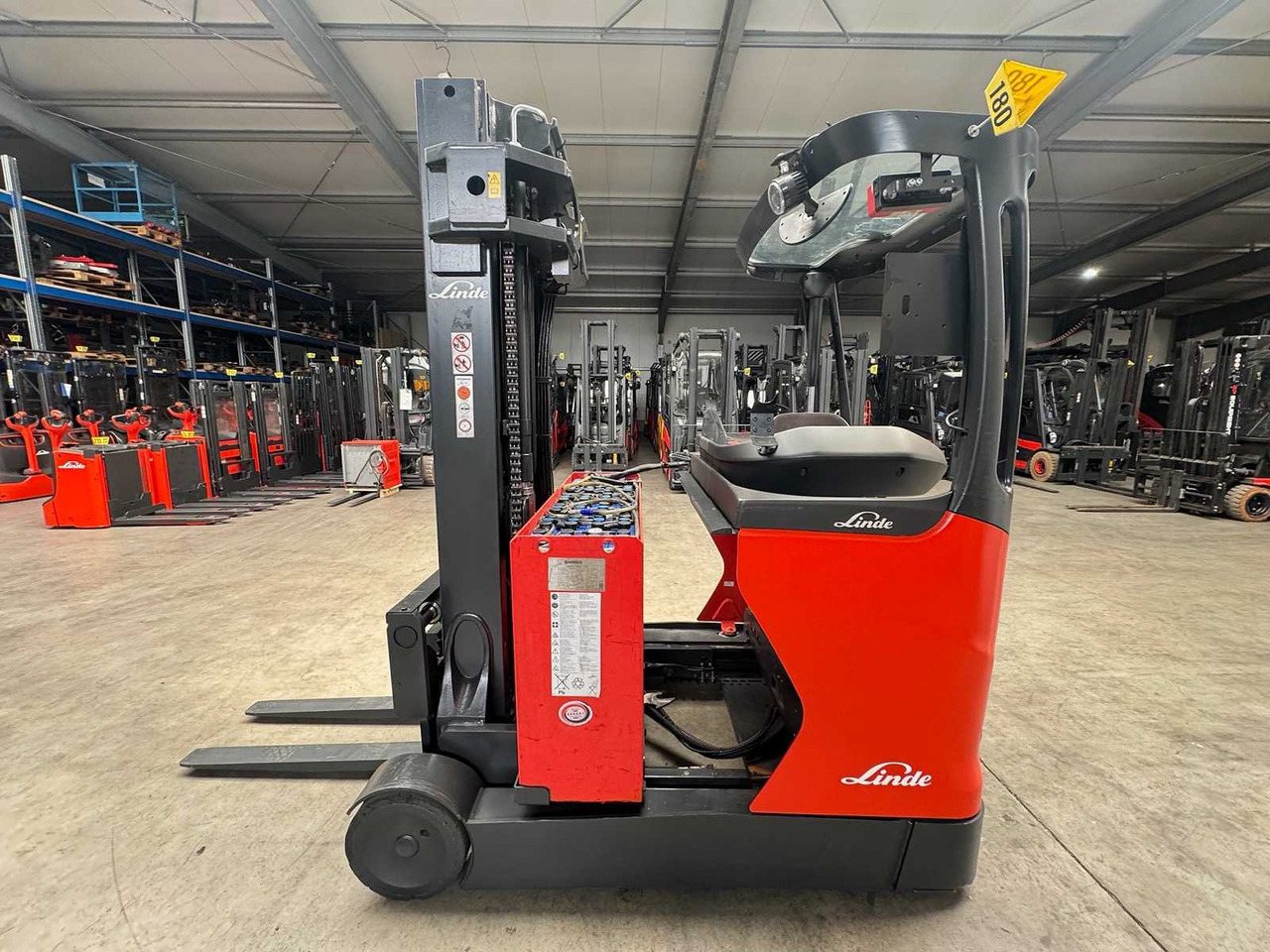 2018 LINDE R20 2,000KG TRIPLEX 505CM RAVAS SCALE ELECTRIC FORKLIFT REACH TRUCK - Gaffeltruck: billede 5 2018 LINDE R20 2,000KG TRIPLEX 505CM RAVAS SCALE ELECTRIC FORKLIFT REACH TRUCK - Gaffeltruck: billede 5