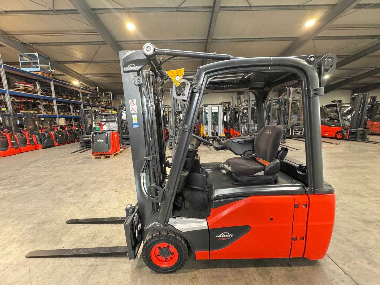 2020 SERVICE+UVV 10/2026 LINDE E16L 1.600KG DUPLEX FREE LIFT ELECTRIC FORKLIFT - Gaffeltruck: billede 1 2020 SERVICE+UVV 10/2026 LINDE E16L 1.600KG DUPLEX FREE LIFT ELECTRIC FORKLIFT - Gaffeltruck: billede 1