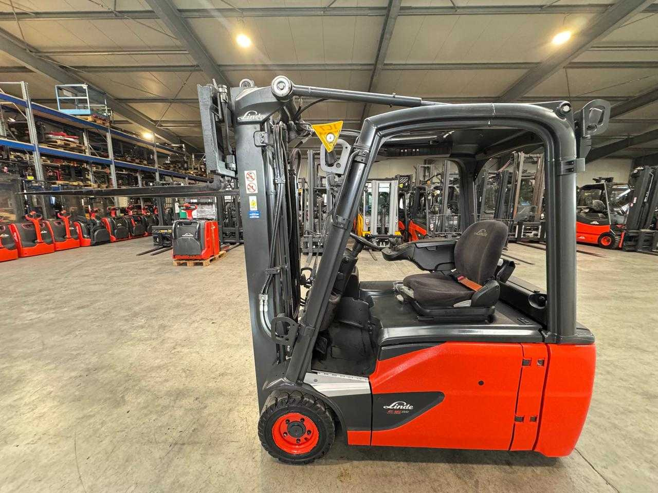 2020 SERVICE+UVV 10/2026 LINDE E16L 1.600KG DUPLEX FREE LIFT ELECTRIC FORKLIFT - Gaffeltruck: billede 3 2020 SERVICE+UVV 10/2026 LINDE E16L 1.600KG DUPLEX FREE LIFT ELECTRIC FORKLIFT - Gaffeltruck: billede 3