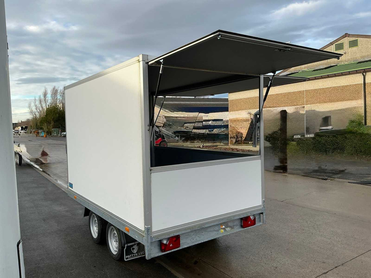 2023 HAPERT SAPPHIRE FOOD TRUCK - Anhænger: billede 4 2023 HAPERT SAPPHIRE FOOD TRUCK - Anhænger: billede 4