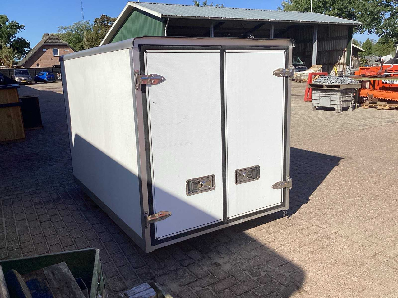 BODY BODY - Anhænger: billede 2 BODY BODY - Anhænger: billede 2