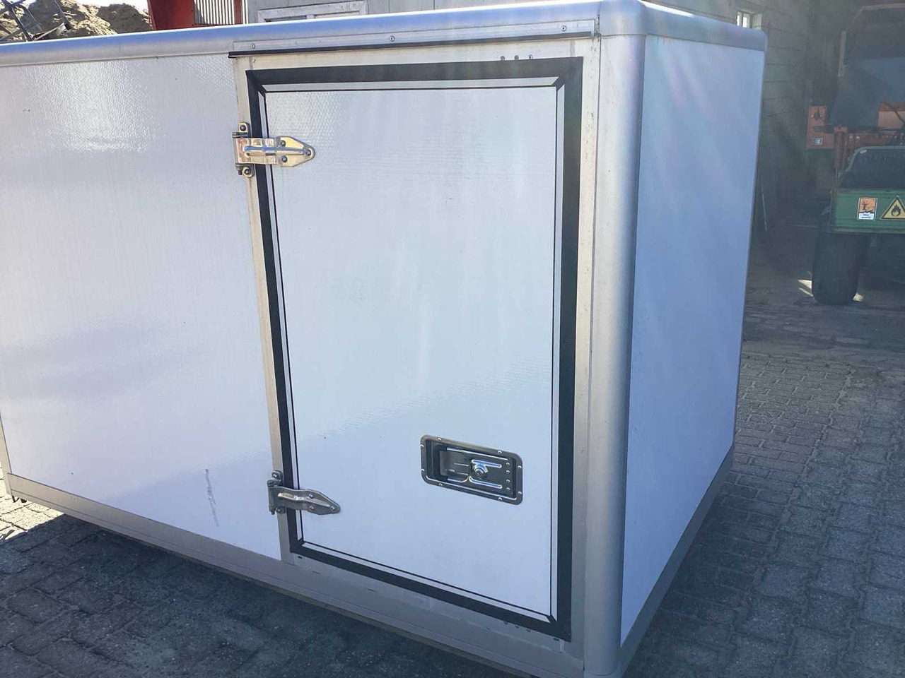 BODY BODY - Anhænger: billede 5 BODY BODY - Anhænger: billede 5