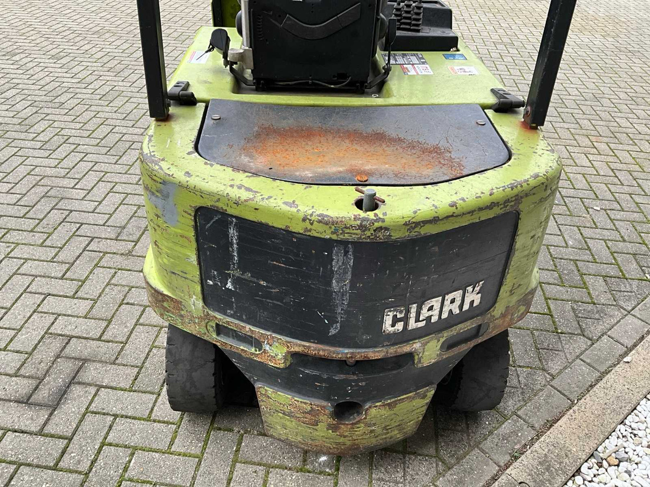 CLARK - EM30S - FORKLIFT - Gaffeltruck: billede 3 CLARK - EM30S - FORKLIFT - Gaffeltruck: billede 3