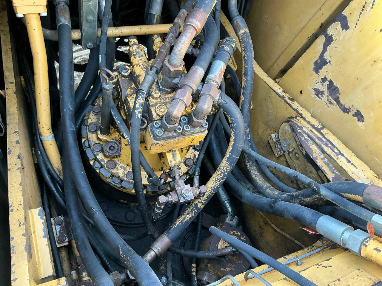 Caterpillar 320 L - Bæltegravemaskine: billede 2 Caterpillar 320 L - Bæltegravemaskine: billede 2