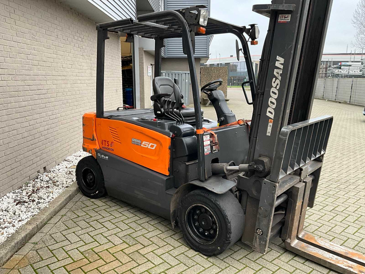 DOOSAN - B50X-7 - FORKLIFT - Gaffeltruck: billede 4 DOOSAN - B50X-7 - FORKLIFT - Gaffeltruck: billede 4
