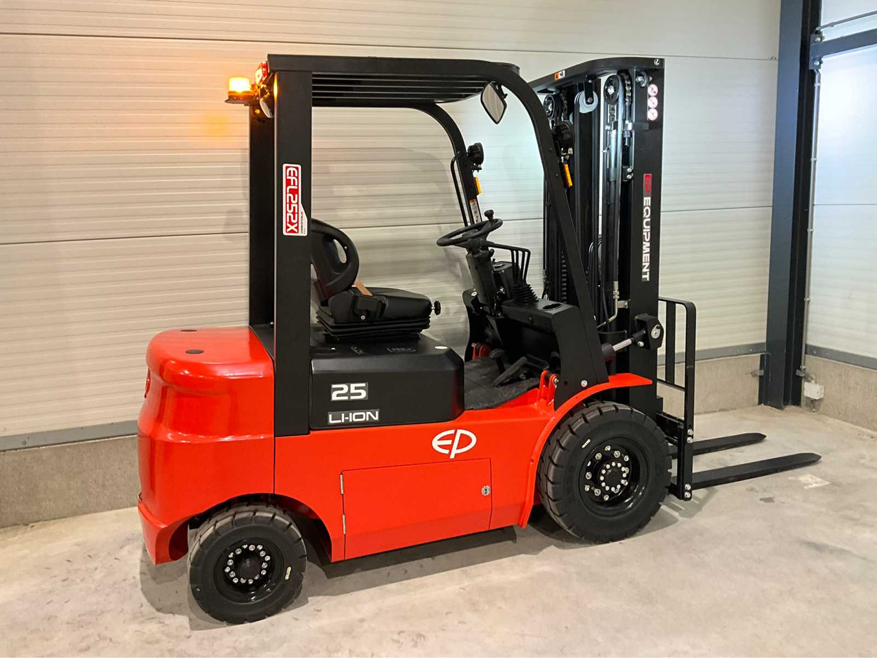 Gaffeltruck EP - 2025 - EFL 252 X - FORKLIFT TRUCK: billede 6