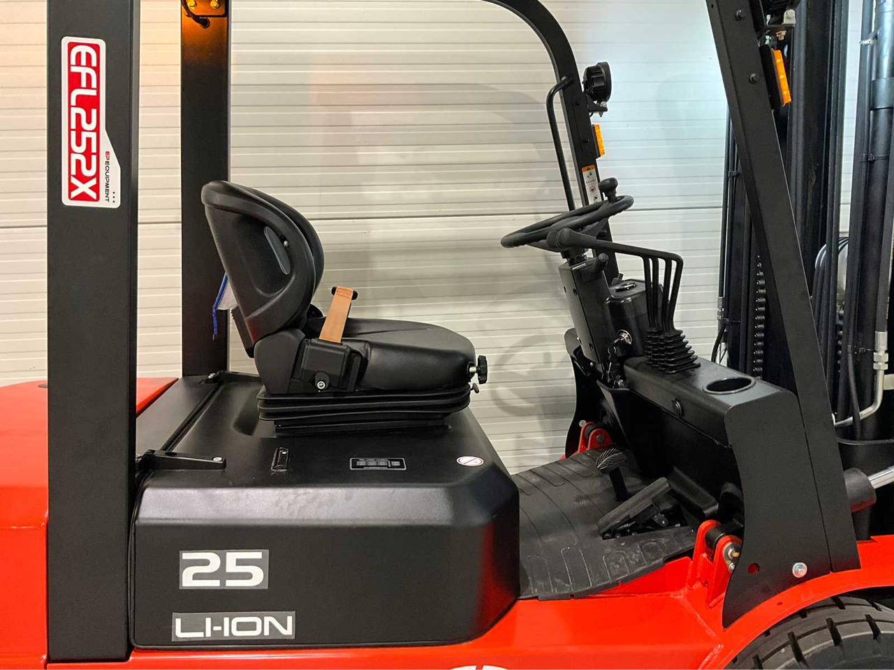 Gaffeltruck EP - 2025 - EFL 252 X - FORKLIFT TRUCK: billede 14