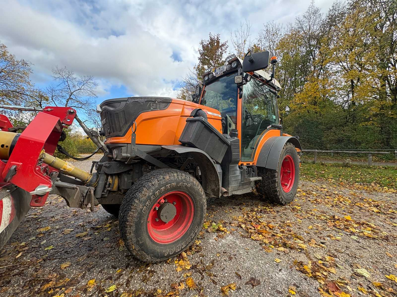 FENDT 209 V VARIO FARM TRACTOR WITH ALL-WHEEL DRIVE - Traktor: billede 1 FENDT 209 V VARIO FARM TRACTOR WITH ALL-WHEEL DRIVE - Traktor: billede 1