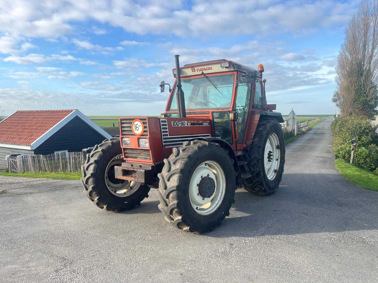 Fiat 1988 FIAT 100-90 DT ALL-WHEEL DRIVE AGRICULTURAL TRACTOR - Traktor: billede 1 Fiat 1988 FIAT 100-90 DT ALL-WHEEL DRIVE AGRICULTURAL TRACTOR - Traktor: billede 1