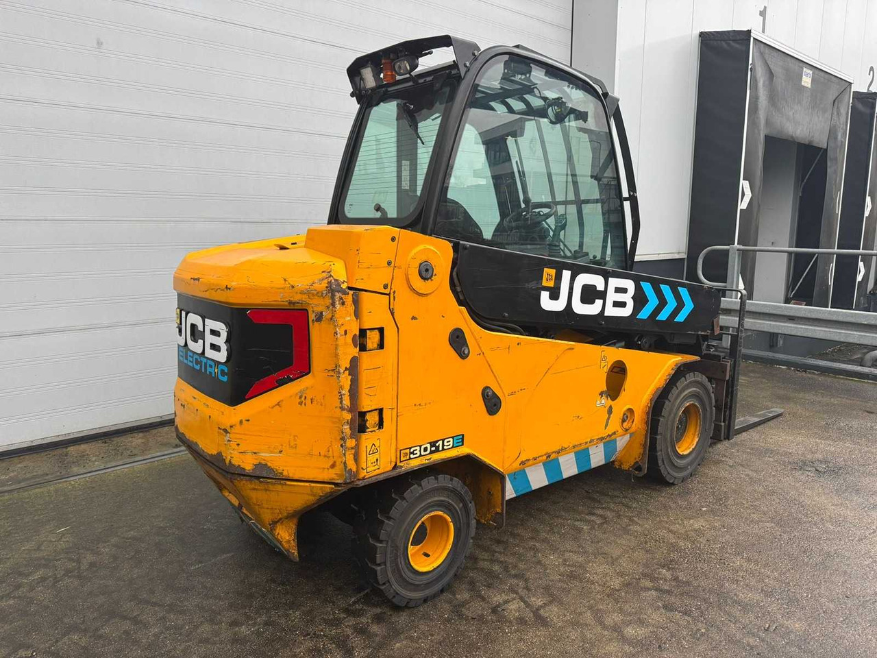 JCB - 2020 - TLT-30-E - FORK POSITIONER, SIDE-SHIFT - FORKLIFT - Gaffeltruck: billede 4 JCB - 2020 - TLT-30-E - FORK POSITIONER, SIDE-SHIFT - FORKLIFT - Gaffeltruck: billede 4
