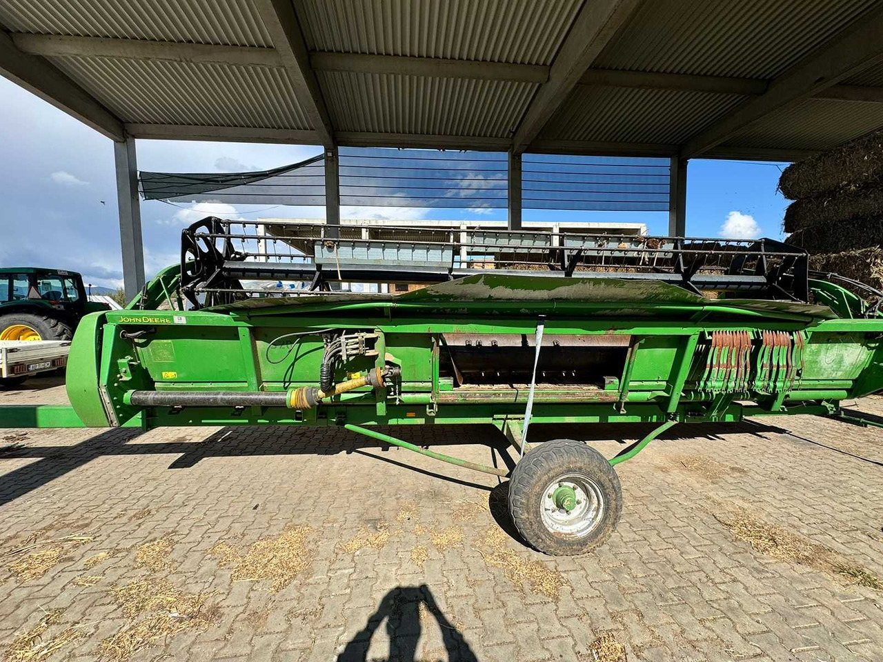 JOHN DEERE 622 - Mejetærsker: billede 1 JOHN DEERE 622 - Mejetærsker: billede 1