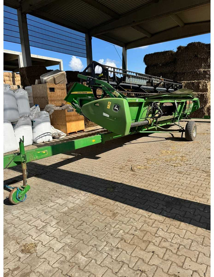 JOHN DEERE 622 - Mejetærsker: billede 3 JOHN DEERE 622 - Mejetærsker: billede 3